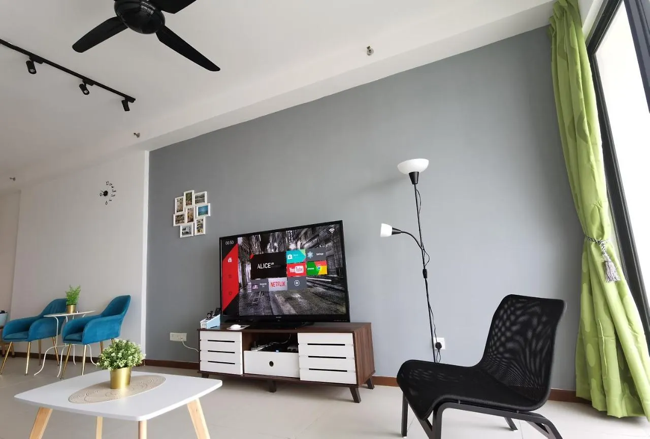 Lm Homeya 3 Bdrm Coastline View Condo For 4-14 Pax With Netflix & Coway Water Purifier Tanjung Tokong