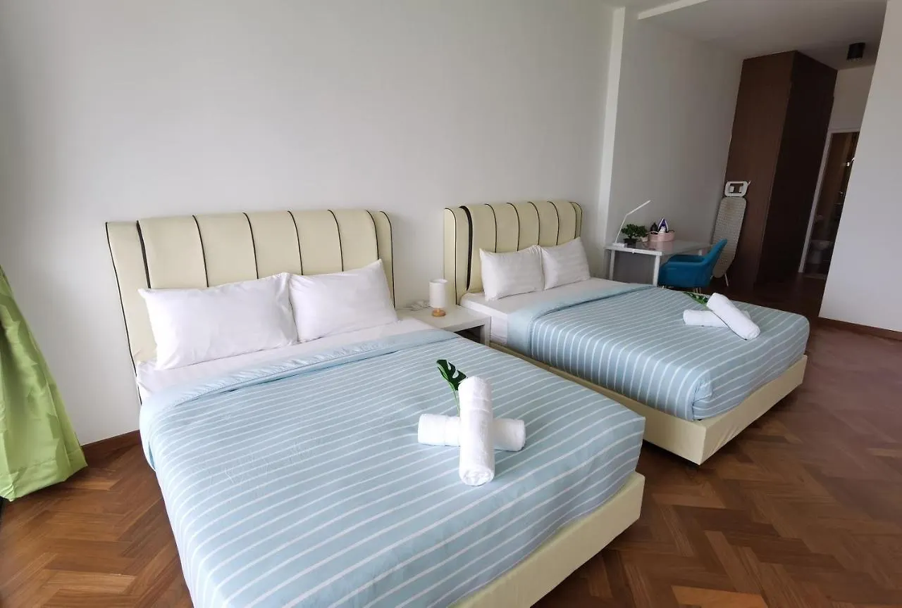 Lm Homeya 3 Bdrm Coastline View Condo For 4-14 Pax With Netflix & Coway Water Purifier Tanjung Tokong Apartment
